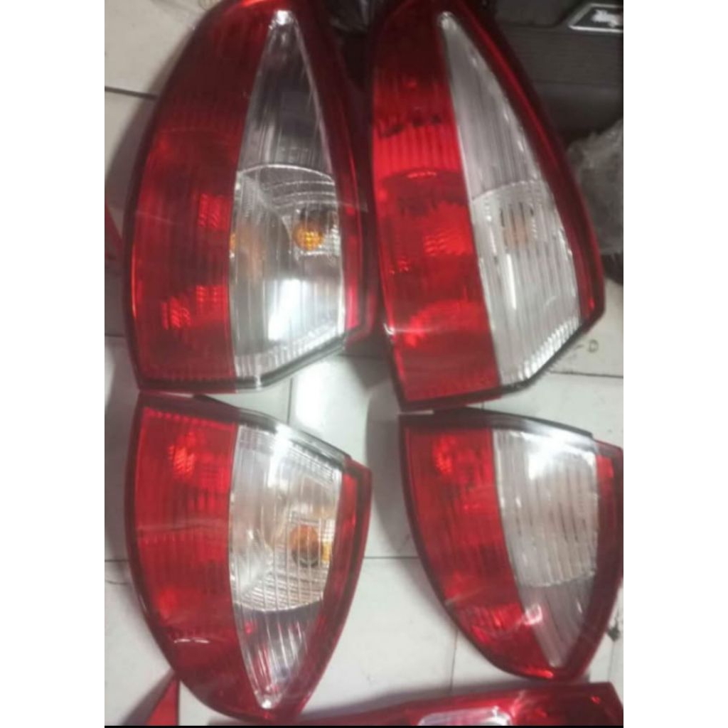 STOP LAMP LAMPU BELAKANG FORD FIESTA ORIGINAL