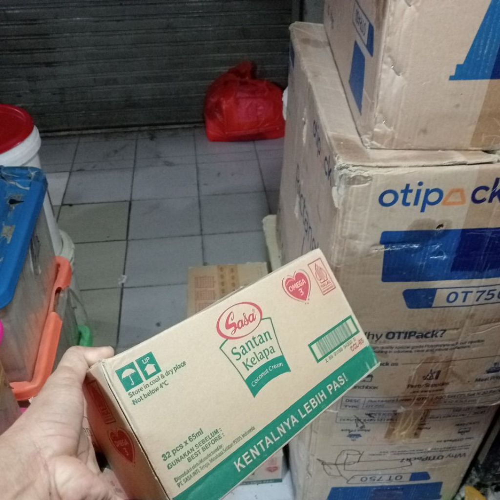 

CUCI GUDANG!!!,santan sasa 65ml 1dus isi 32 pcs