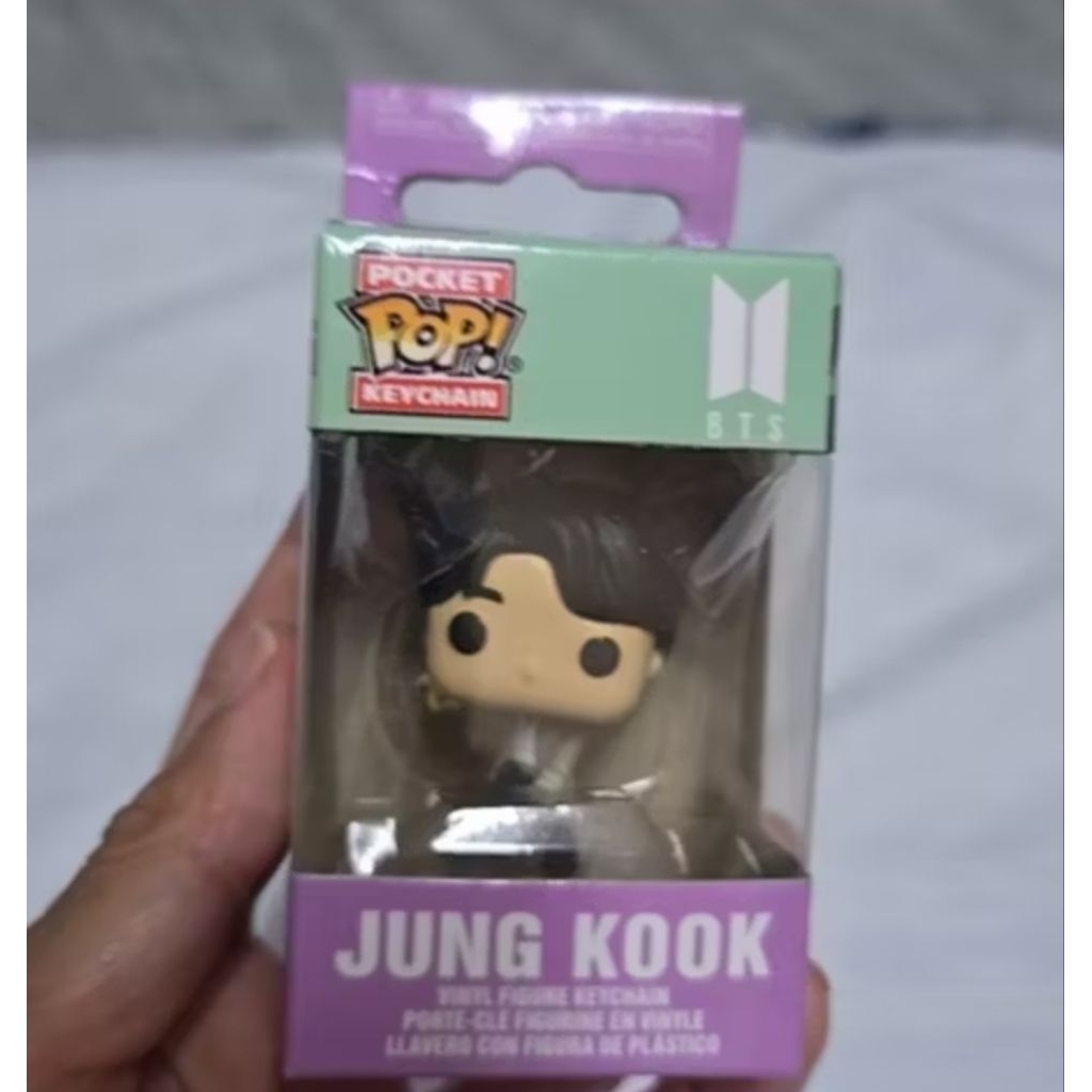 BT 21 KEY CHAIN 🇲🇾