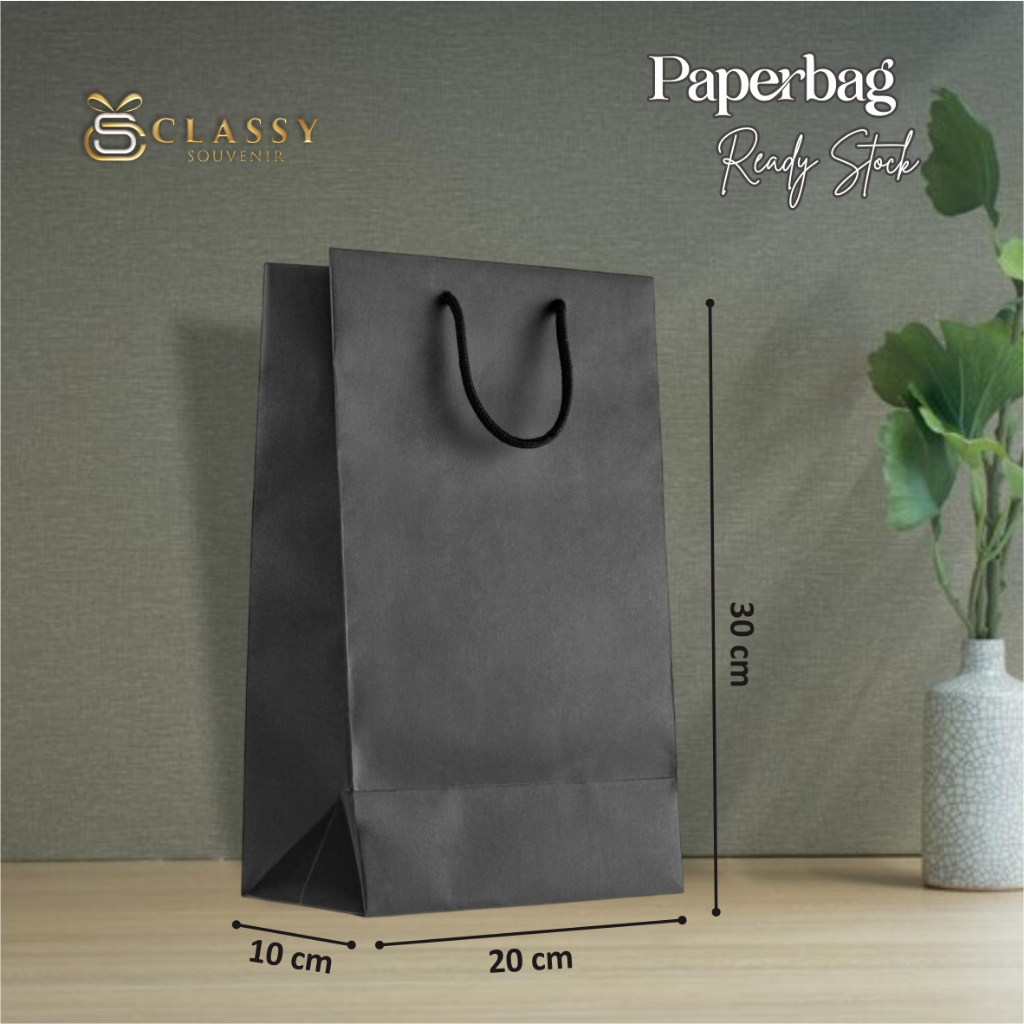 

[12 PCS] PAPER BAG HITAM POLOS READY STOCK LUSINAN - PAPERBAG SOUVENIR PERNIKAHAN UKURAN 20 X 30 X 10