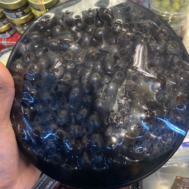 

Black Olive Pitted Fresh / Buah Zaitun Hitam Segar / 500 gr