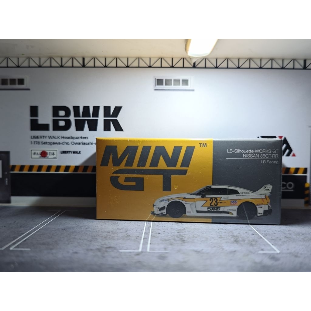 Mini GT | Nissan GTR 35 LB Silhouette