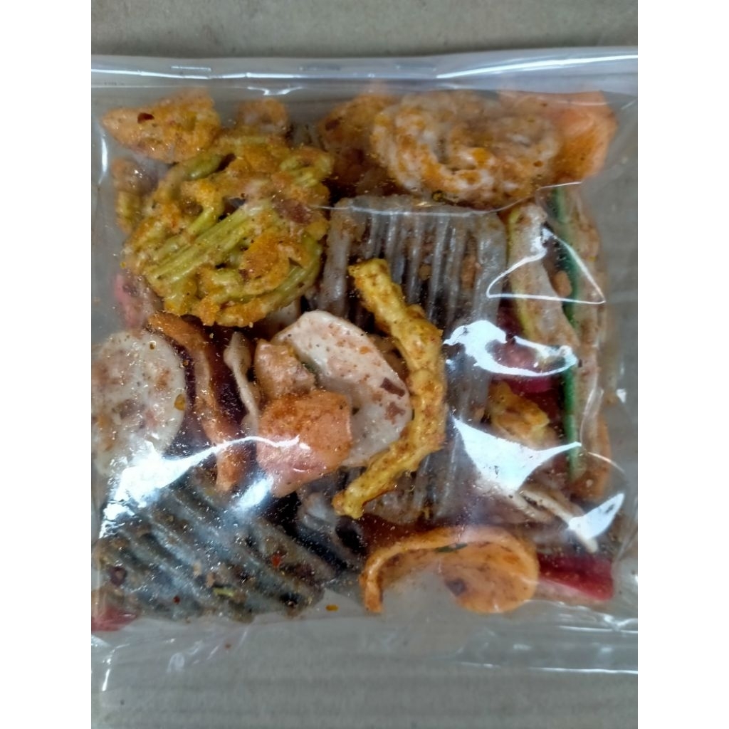 

KERUPUK PEDAS CAMPUR