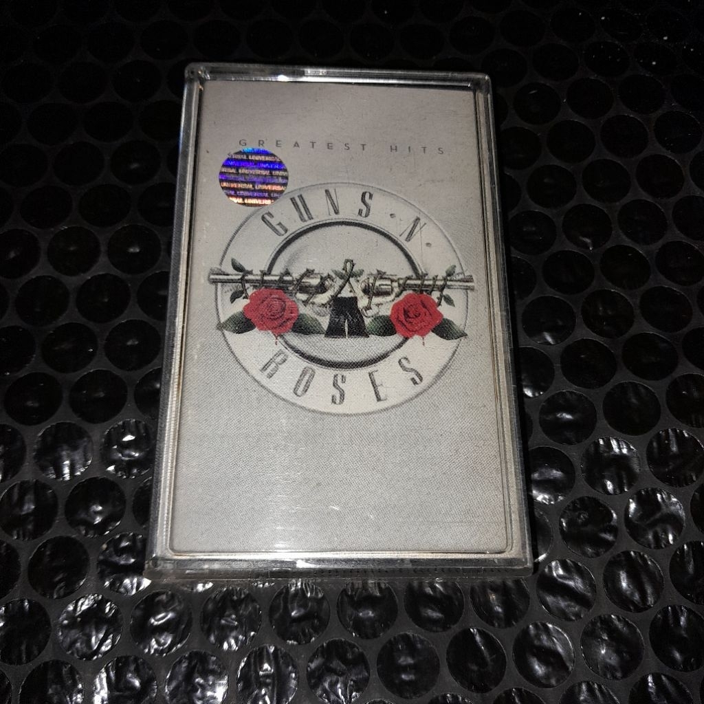 kaset guns n roses greatest hits