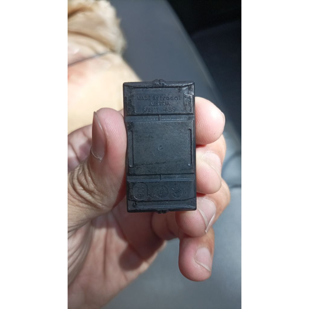 

ready bantalan trodat 6/50 dan 4911