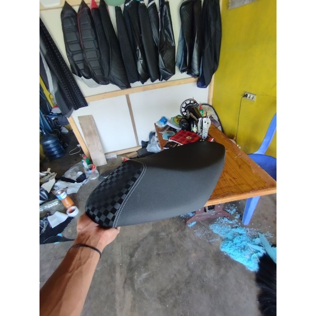 Jok motor smash lama road race - Jok smash new road race Kulit amplas catur 3D