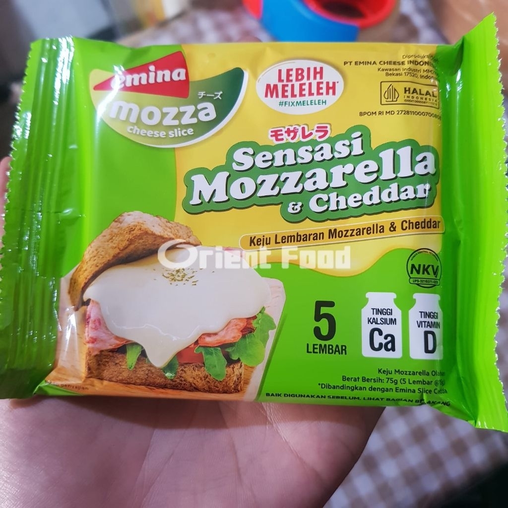 

Keju Mozzarella Cheddar Slice Emina isi 5lbr