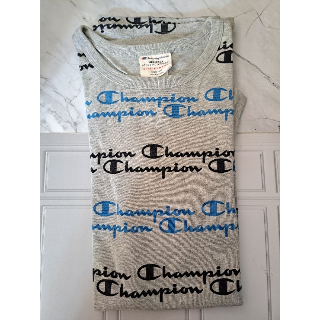 Champion Tshirt Original bekas super