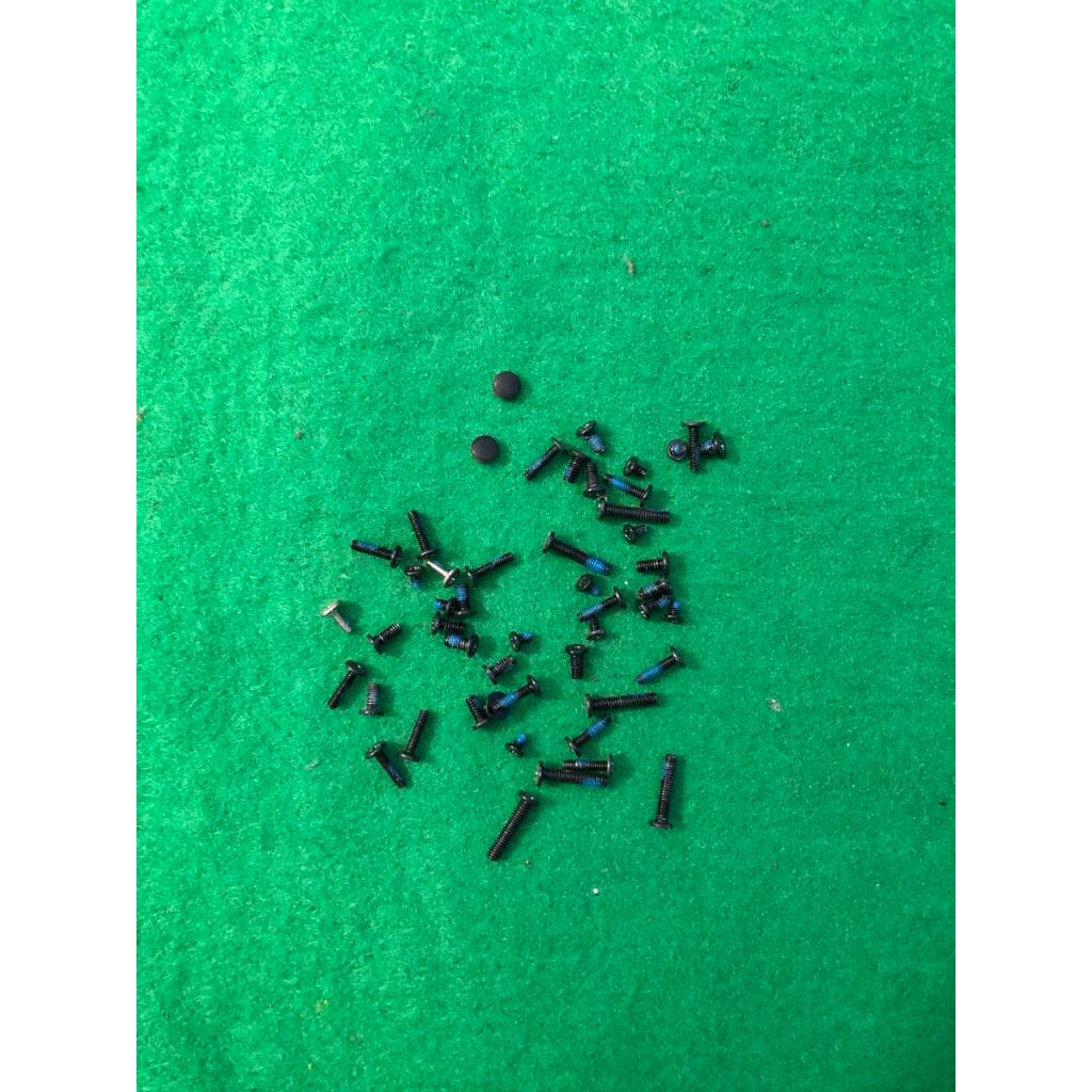 Baut Set Laptop Asus X44C