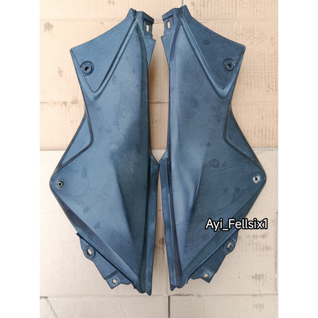 cover bodi tengah bodi kasar honda cbr 250r cbu Thailand kyj