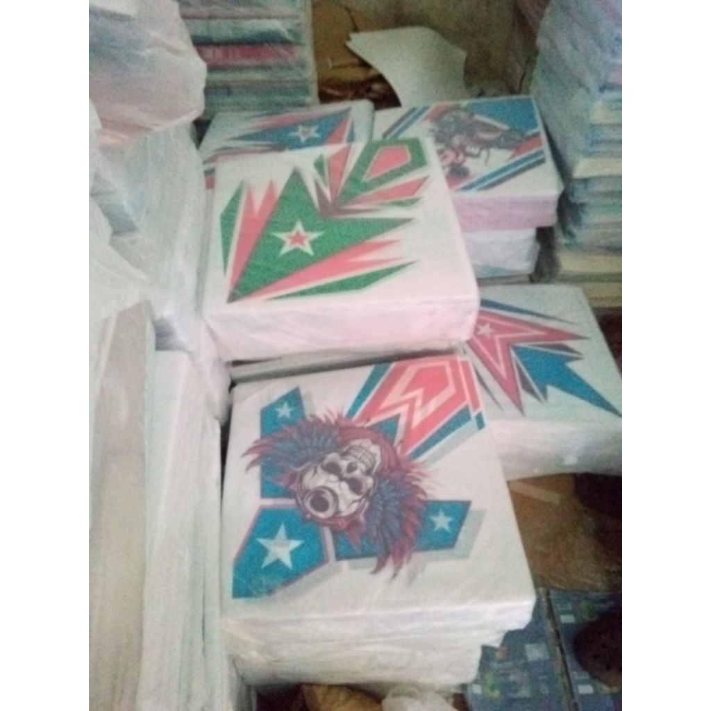 

BACA DESKRIPSI DULU SEBELUM BELI LUR, KERTAS LAYANGAN SABLON 25 GRAM UKURAN 58, ( DI KIRIM RANDOM YAH )