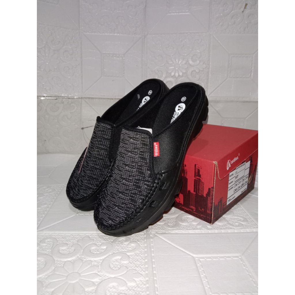 SLOP ARDILES SLOP SANTAI SLOP PRIA SEPATU SLOP TERBARU SEPATU SLOP AWET SLOP KANVAS SLOP KEREN PRIA