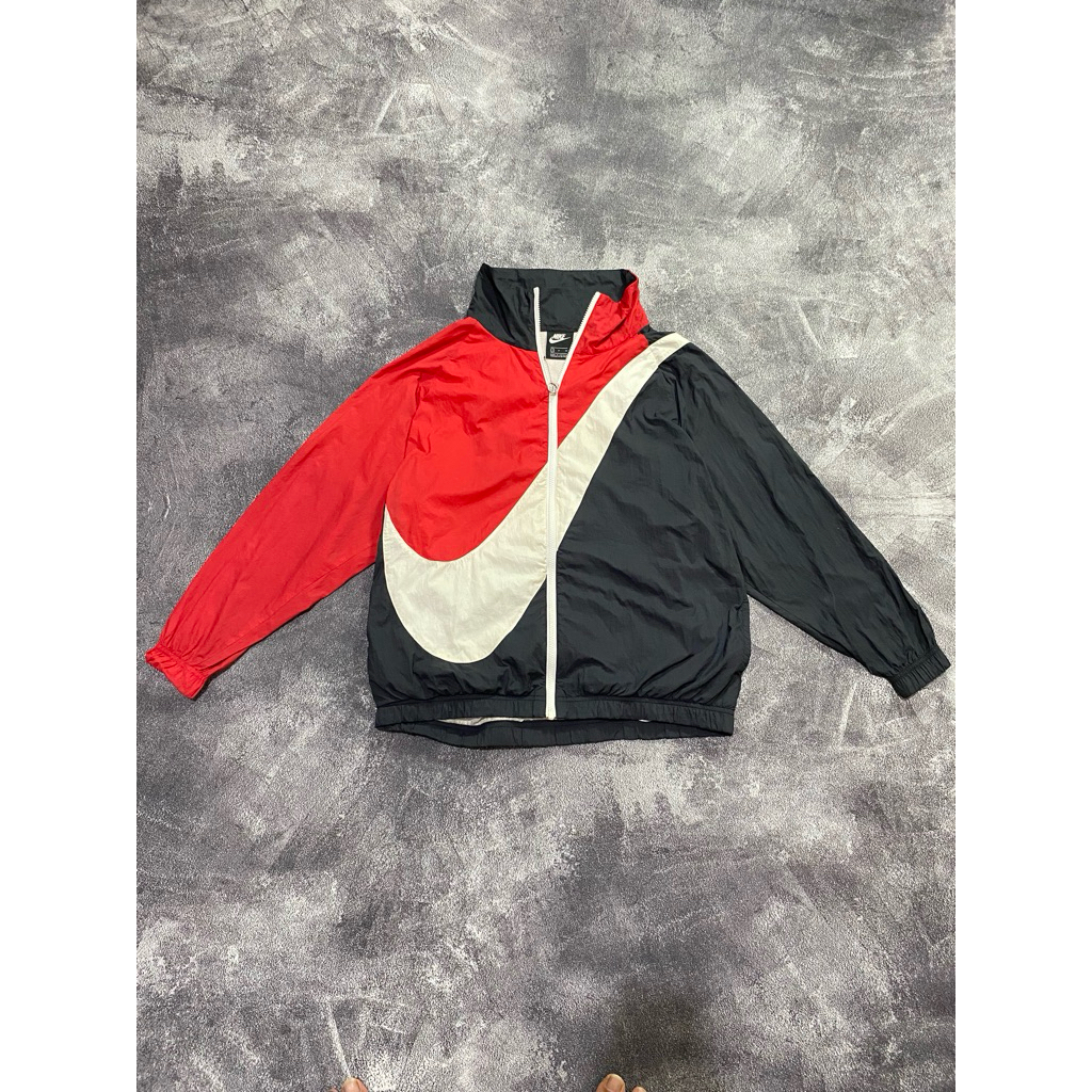 windbreaker centang big logo