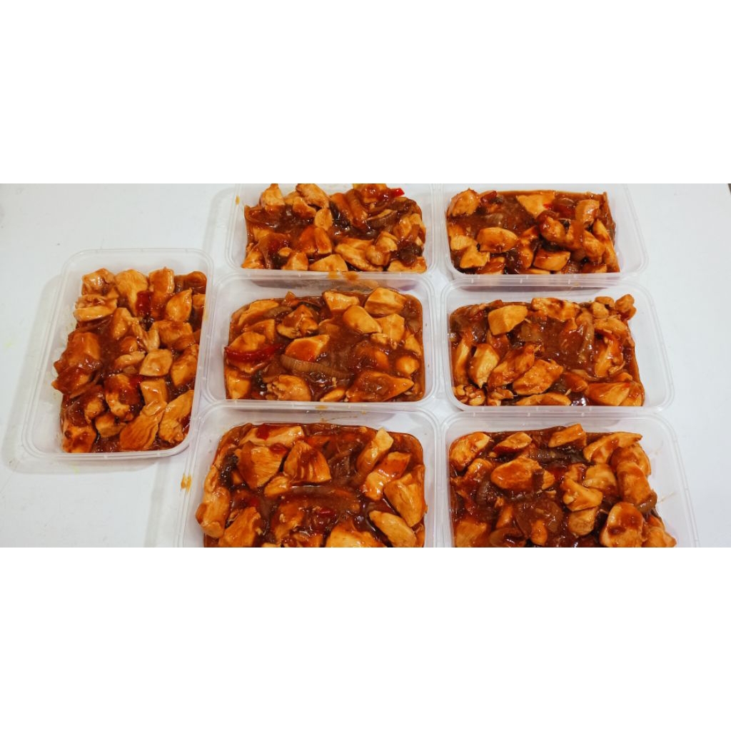 

Fillet dada ayam saus teriyaki Frozen 300gr± HALAL
