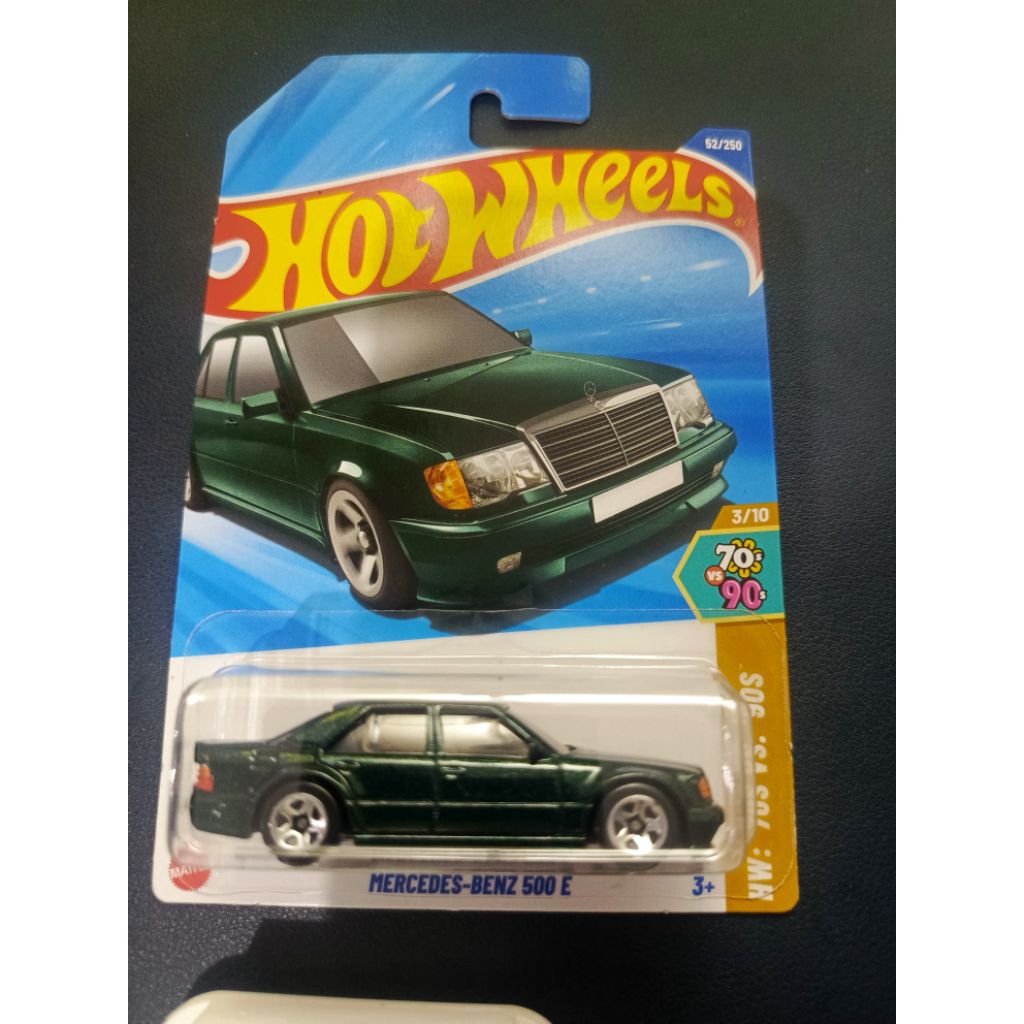 HOTWHEELS - MERCEDES BENZ 500 E
