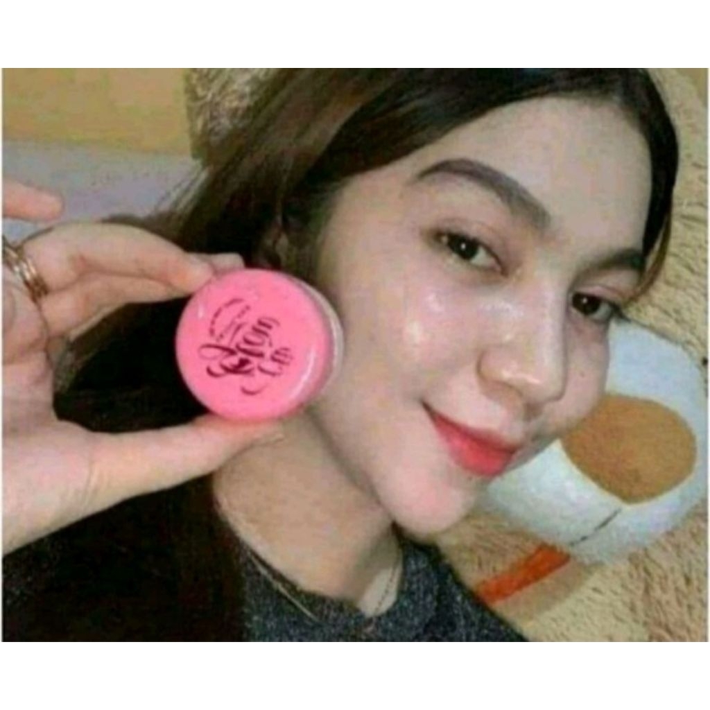 Cream saja cb"mengglowingkan Clb Skincarememudarkan flek jerawat mengatasi komedo mengecilkan pori2 