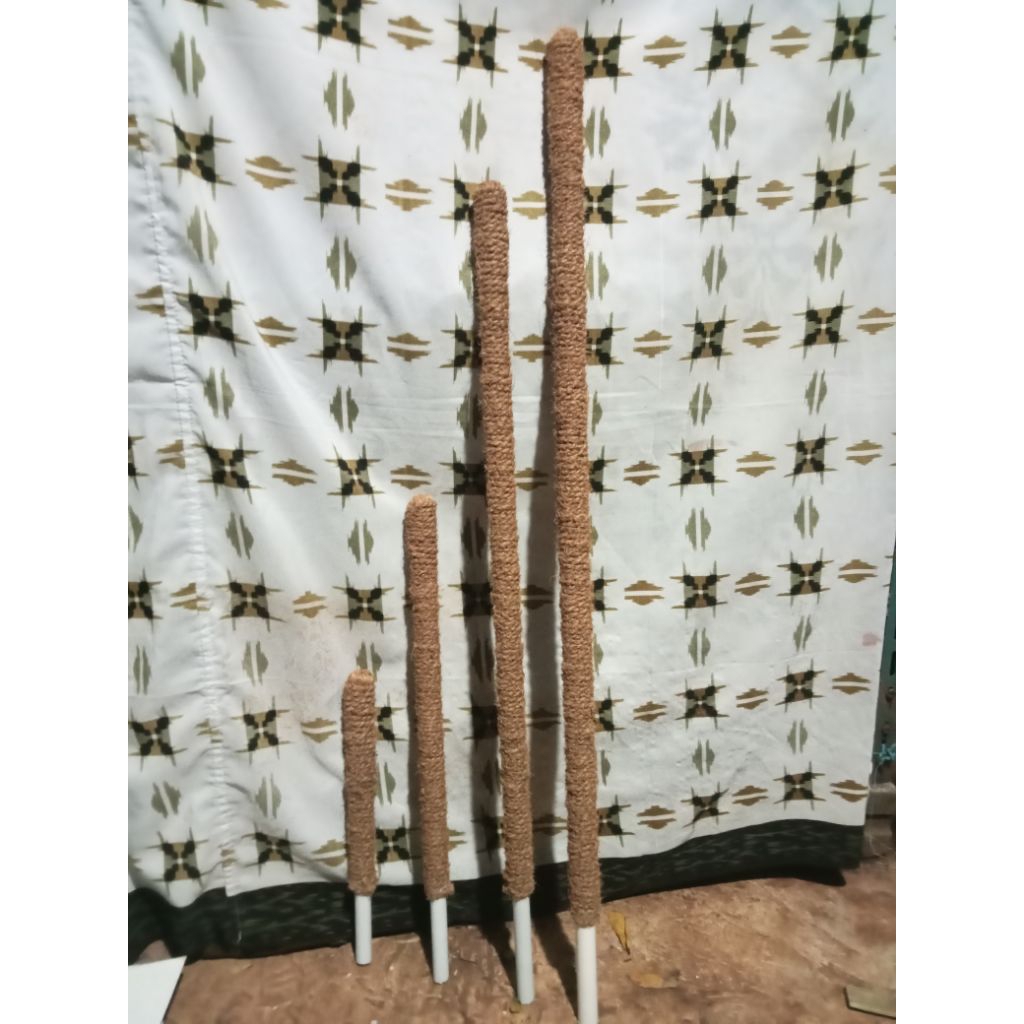 Turus penyangga tanaman/ Turus Ulir