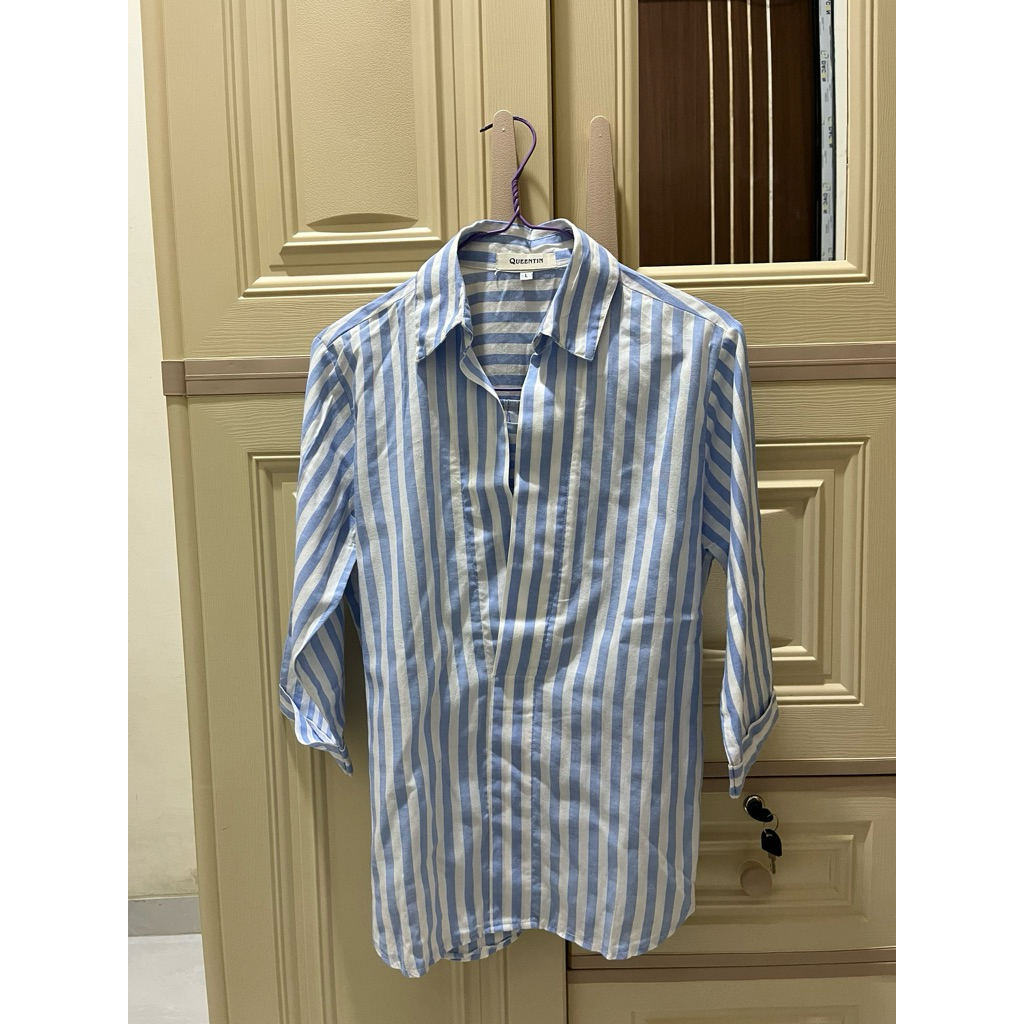kemeja Garis Biru Putih