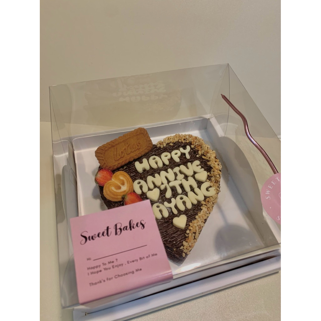 

Custom Cake Fudgy Brownies