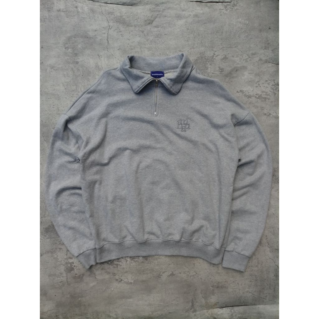Halfzip muah muah second | crewneck halfzip basic polos pria oversize