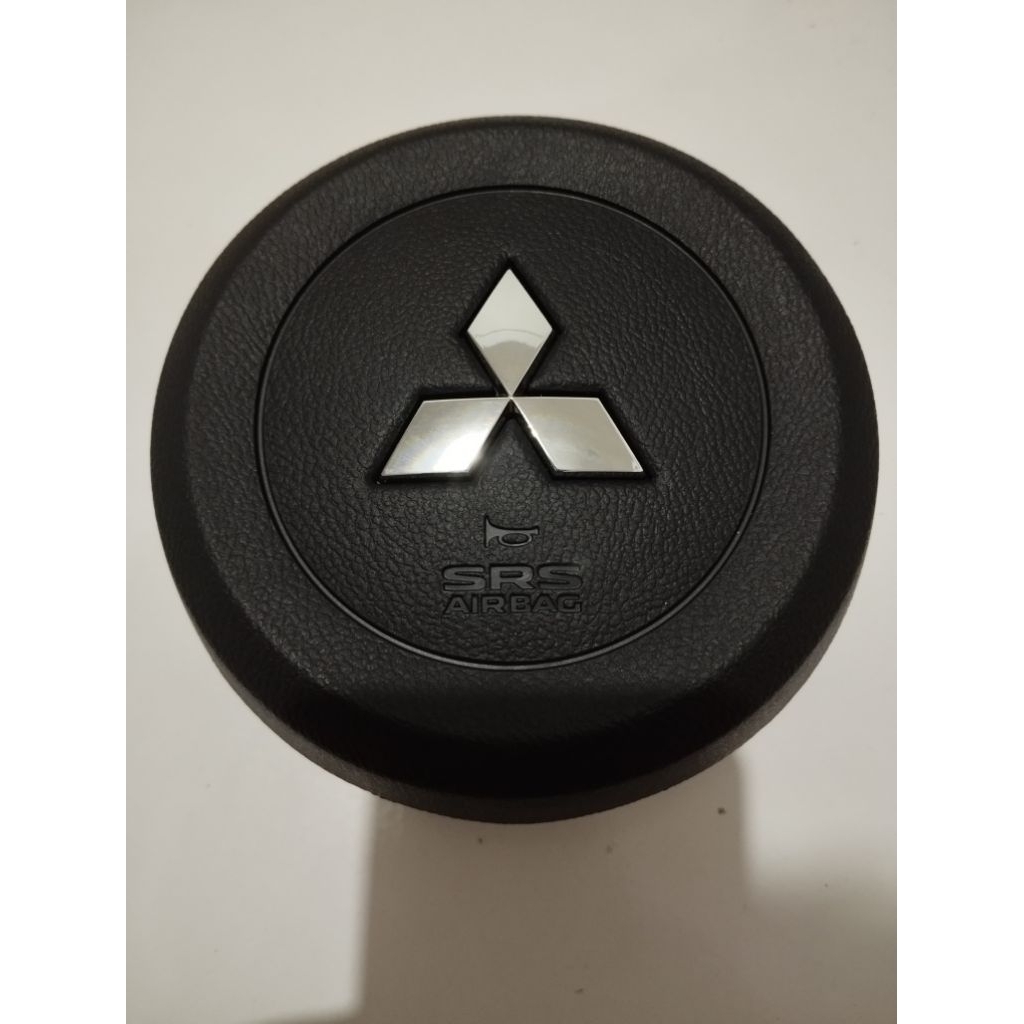 Cover Stir Airbag Mitsubishi Xforce. Original