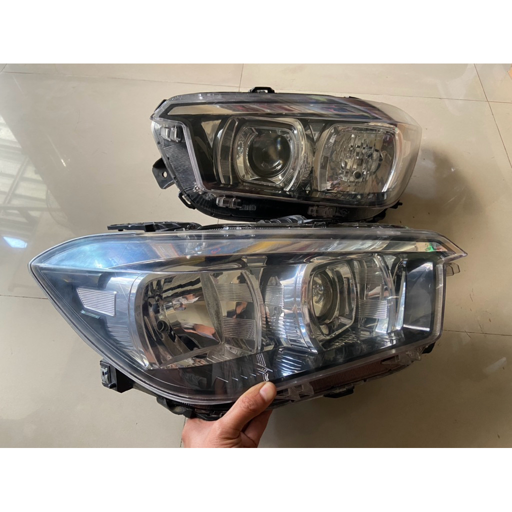 Headlamp Wuling Confero Original
