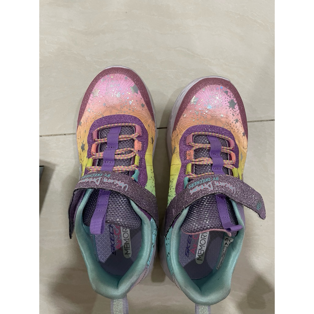 Preloved sepatu skechers unicorn sz 32 EUR, 20cm insole