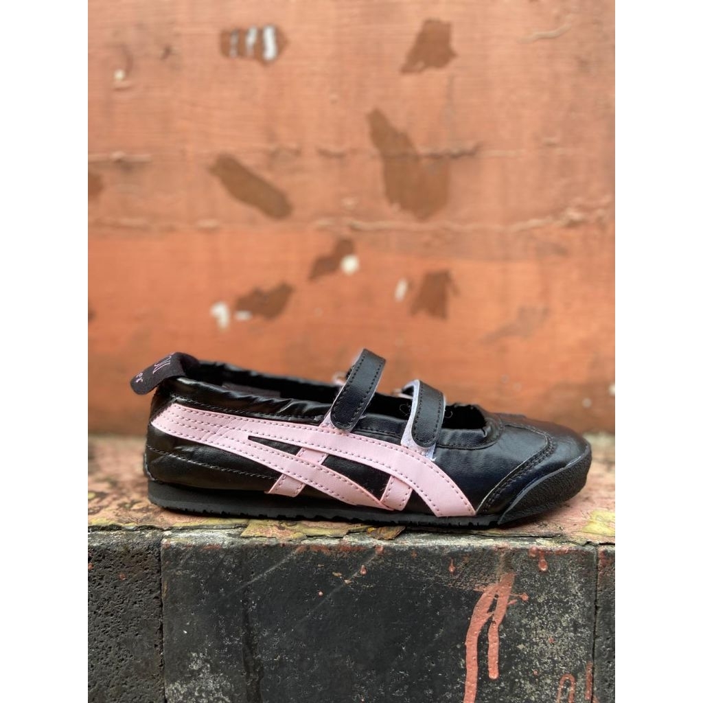 Sepatu Wanita Onitsuka Ballet