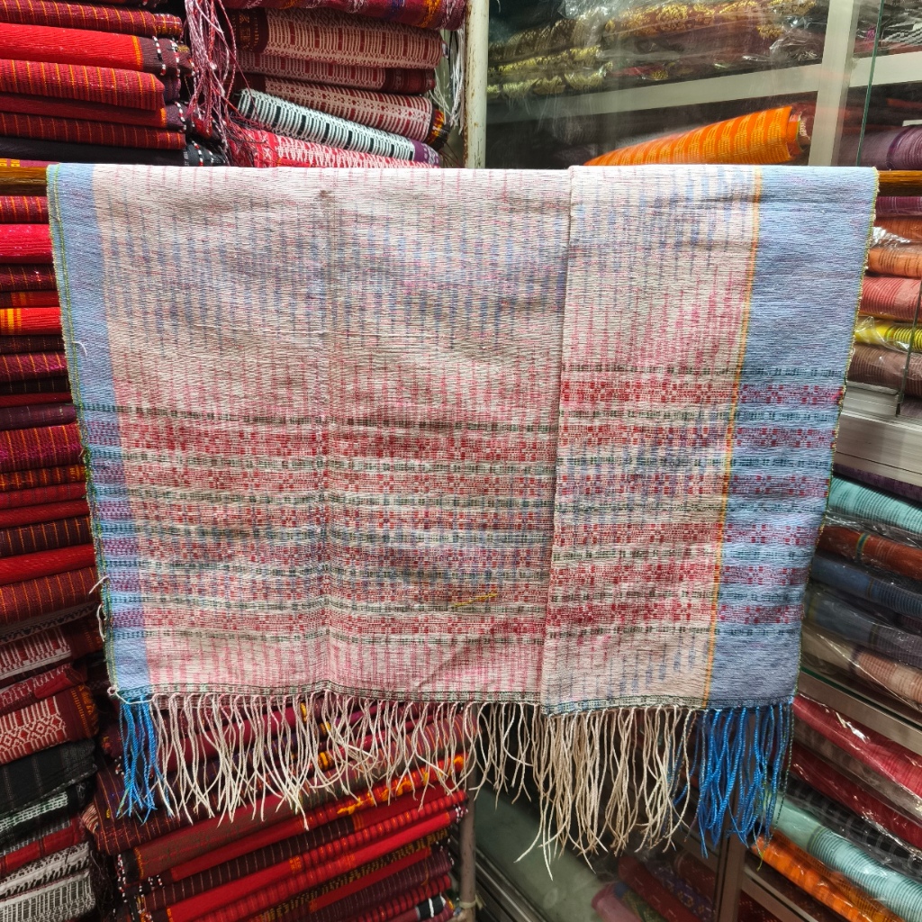 Songket Simalungun Tapak Catur Putih