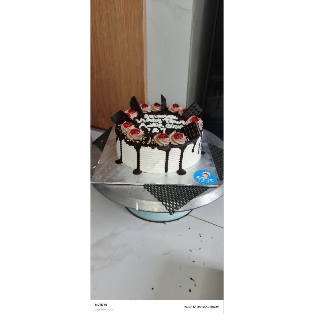 

kue ulang tahun ukuran besar