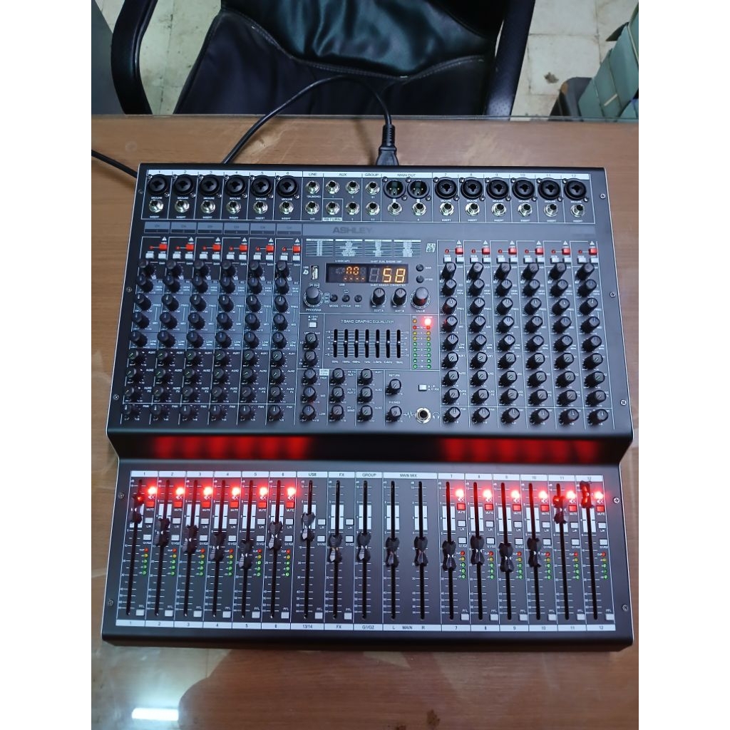 MIXER ASHLEY XM 12 i ORIGINAL 12 CHANEL