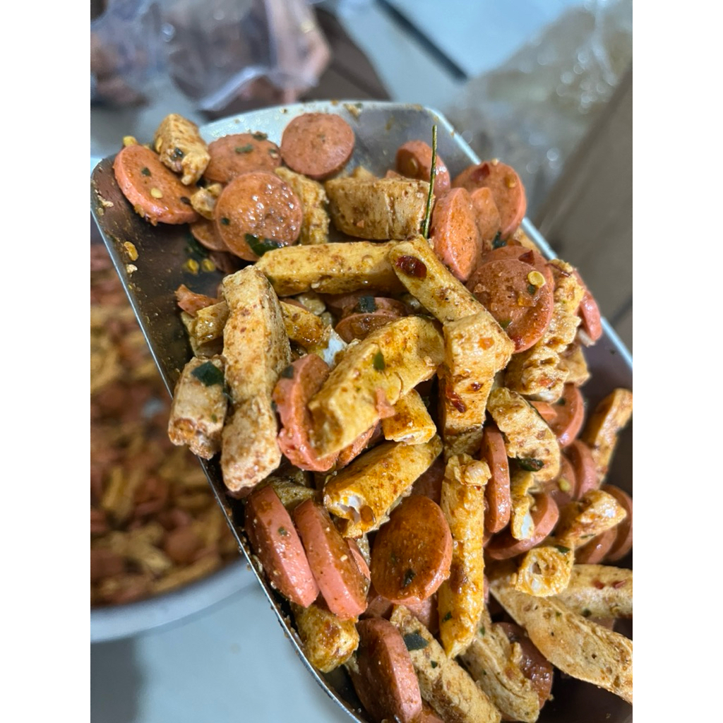 

[Ready Aceh] Sosreng Sosis Mix Basreng pedas daun jeruk berat 100gram