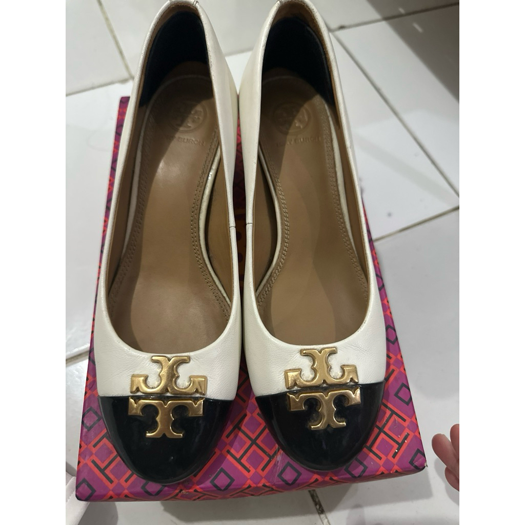 PRELOVED SEPATU TORY BURCH