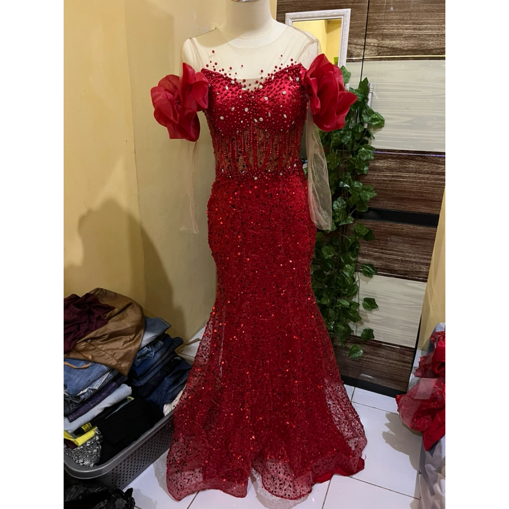 Preloved Gaun singer gaun pesta gaun preweding termurah disini