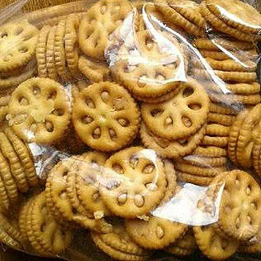 

250gr BISKUIT KRIM KACANG