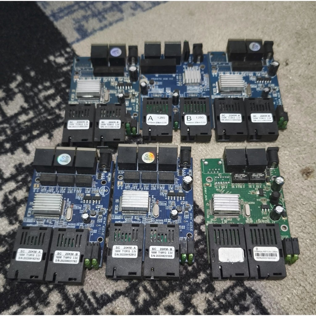 HTB A+B 2F2E & 6FO2E Fiber Optic Optical Media Converter dengan adaptor