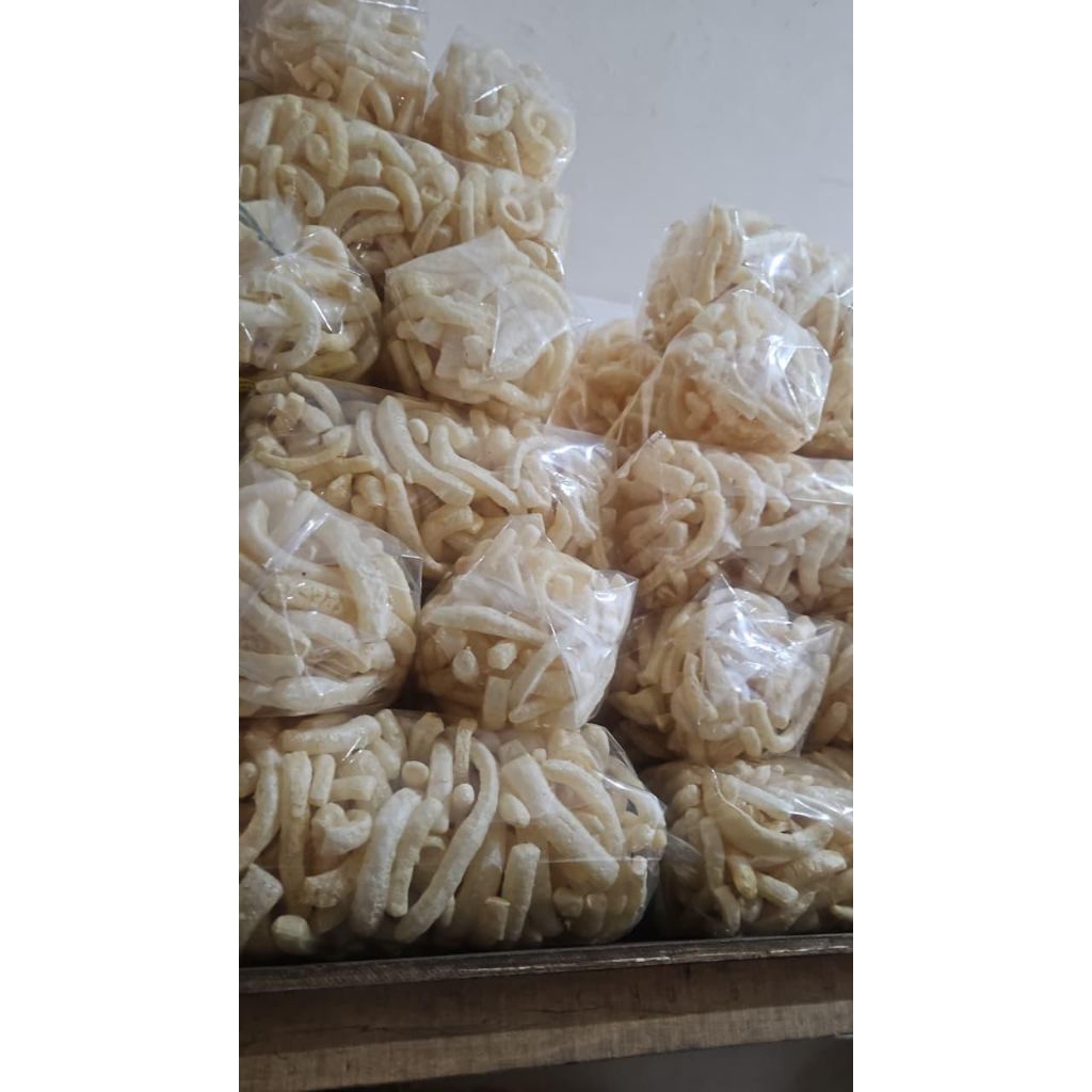 

KRUPUK KULIT RAMBAK STIK