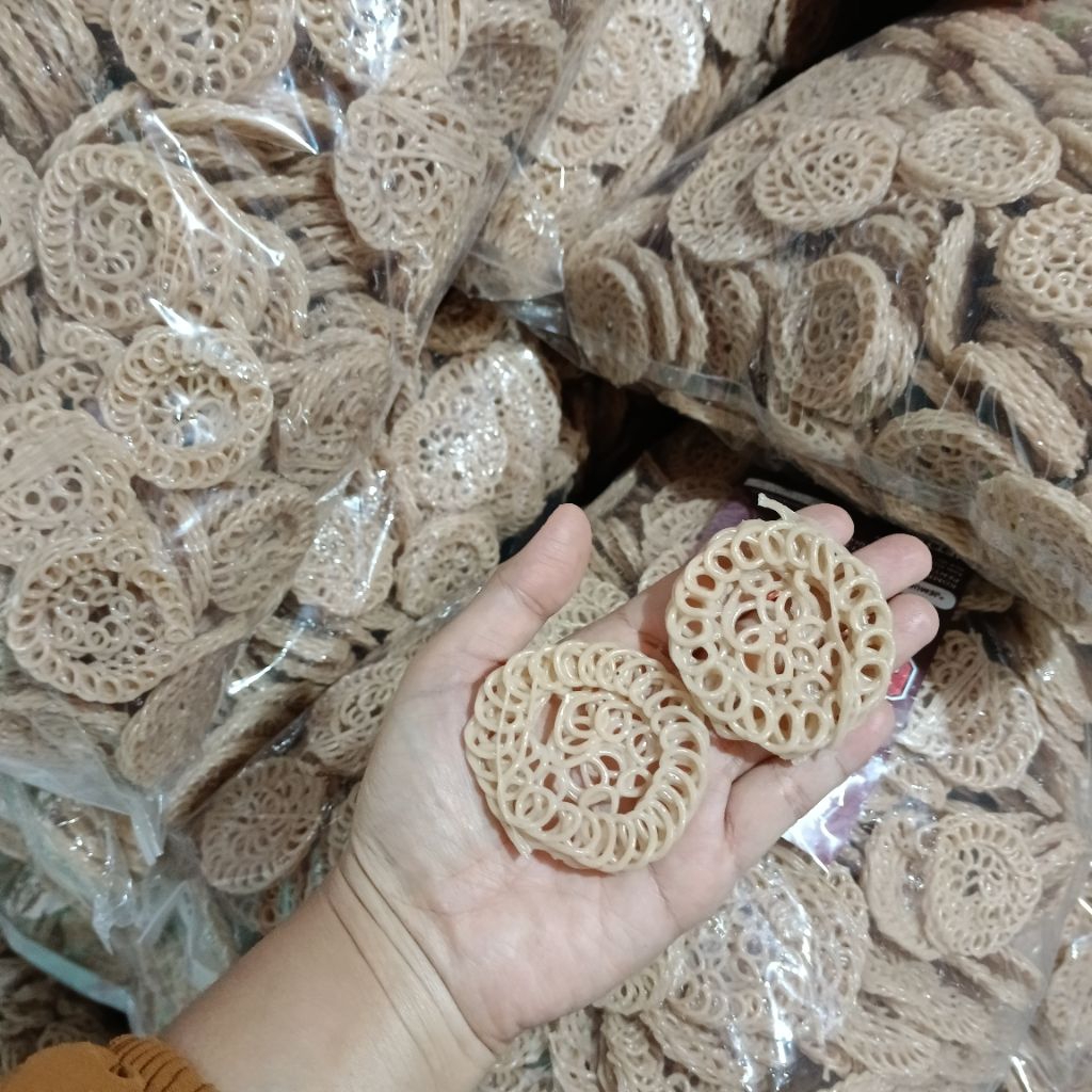 

Krupuk Bandung/Mawar/Uyel Mentah (KILOAN)