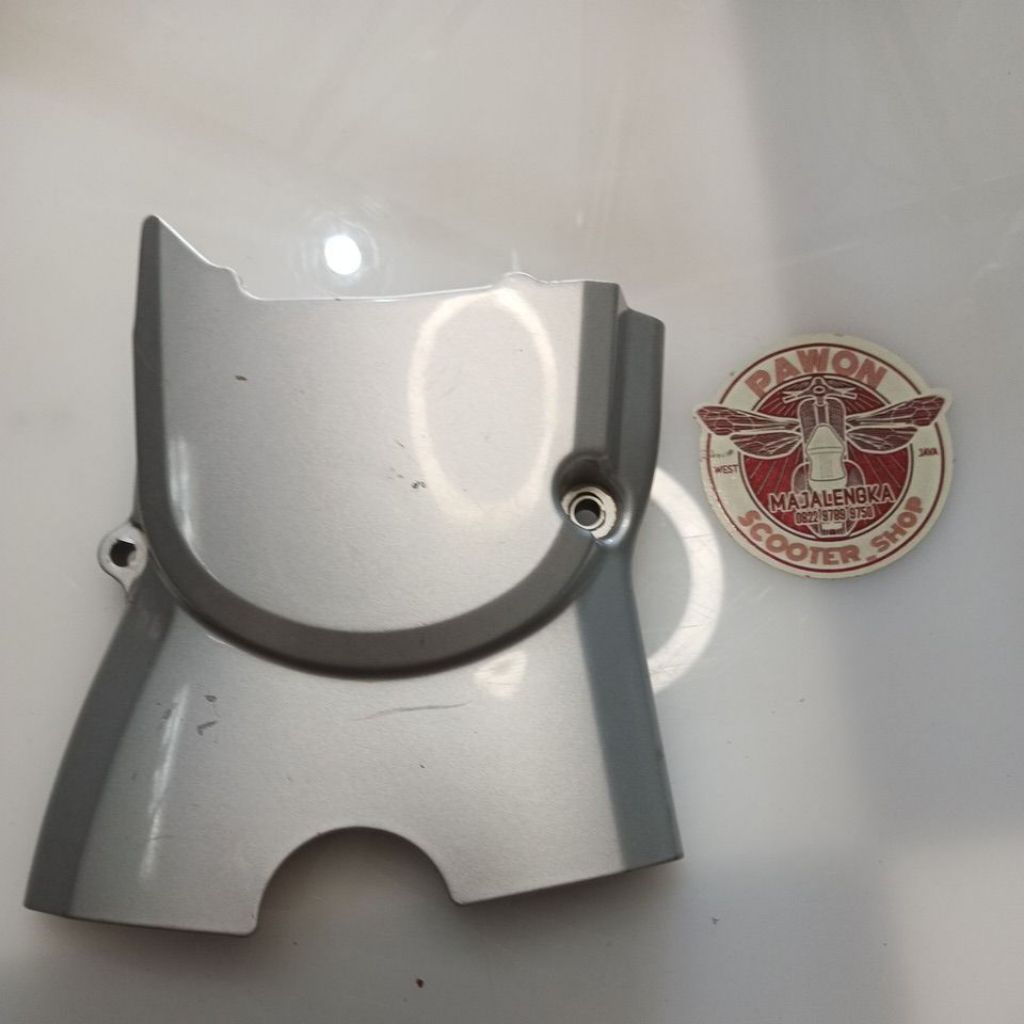 TUTUP GIR GEAR DEPAN SUPRA X 125 KARISMA D X COVER GIR DEPAN KARISMA SUPRA X125 original AHM