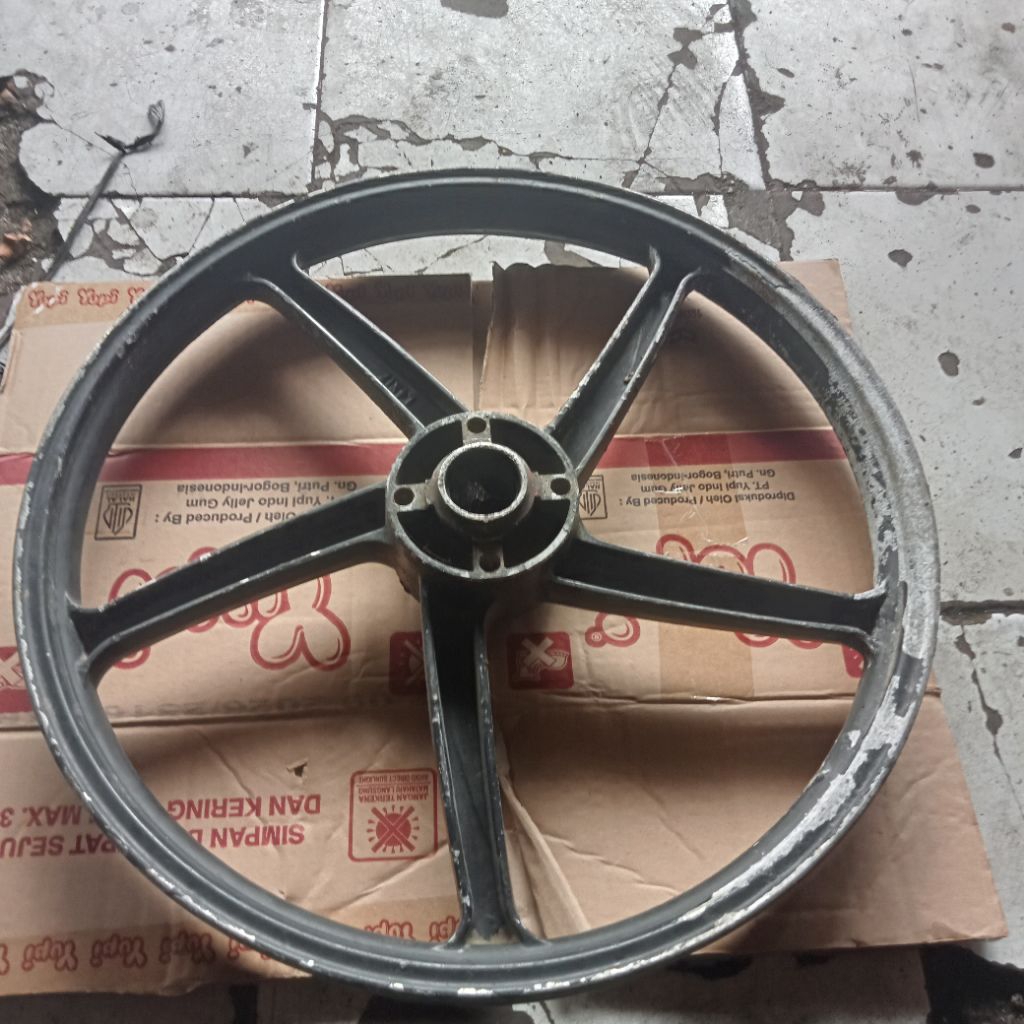 VELG DEPAN HONDA SUPRA FI NEW / KARISMA / REVO LAMA