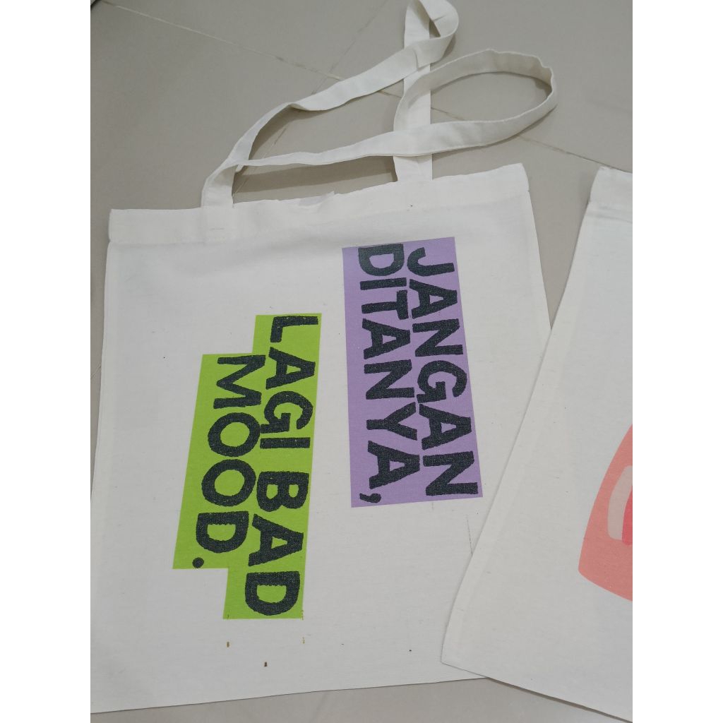 

TAS BLACU CUSTOM 30 x 35 CM