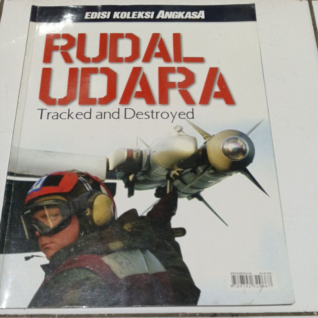 Majalah angkasa edisi koleksi rudal udara
