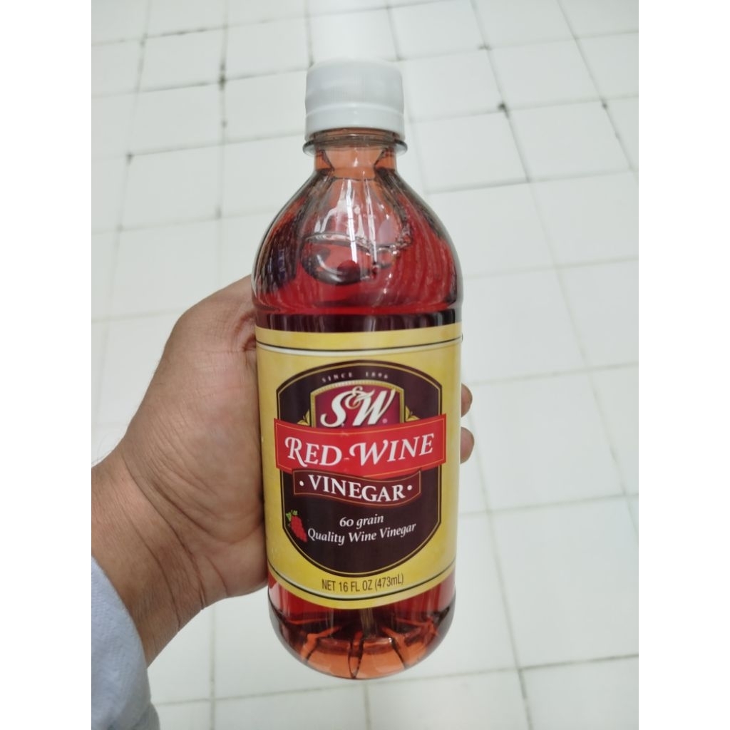 S&W  RED  WINE VINEGAR  473 ML