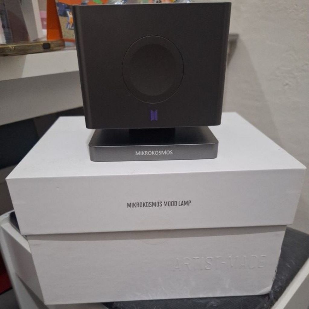 Jung Kook MIKROKOSMOS MOOD LAMP