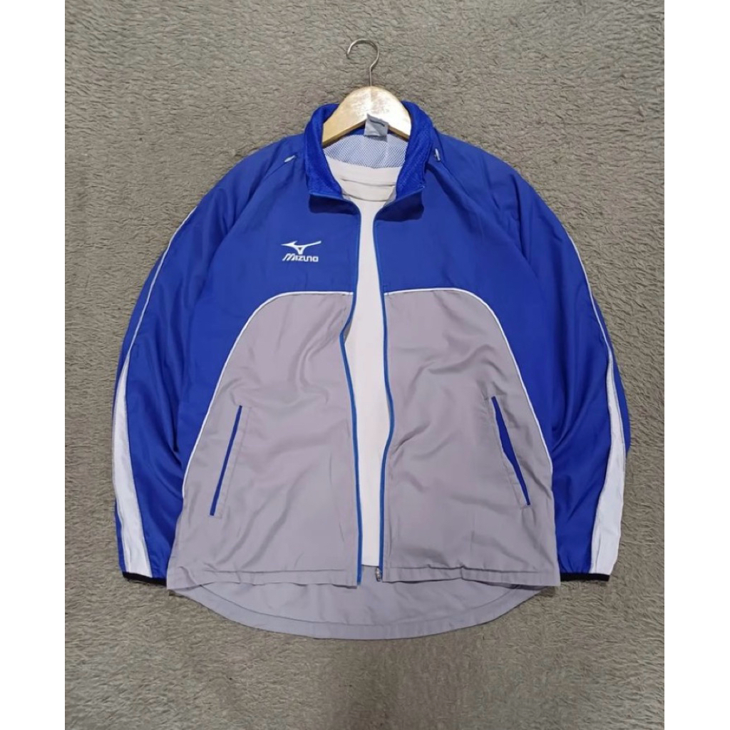 Tracktop mizuno parasut