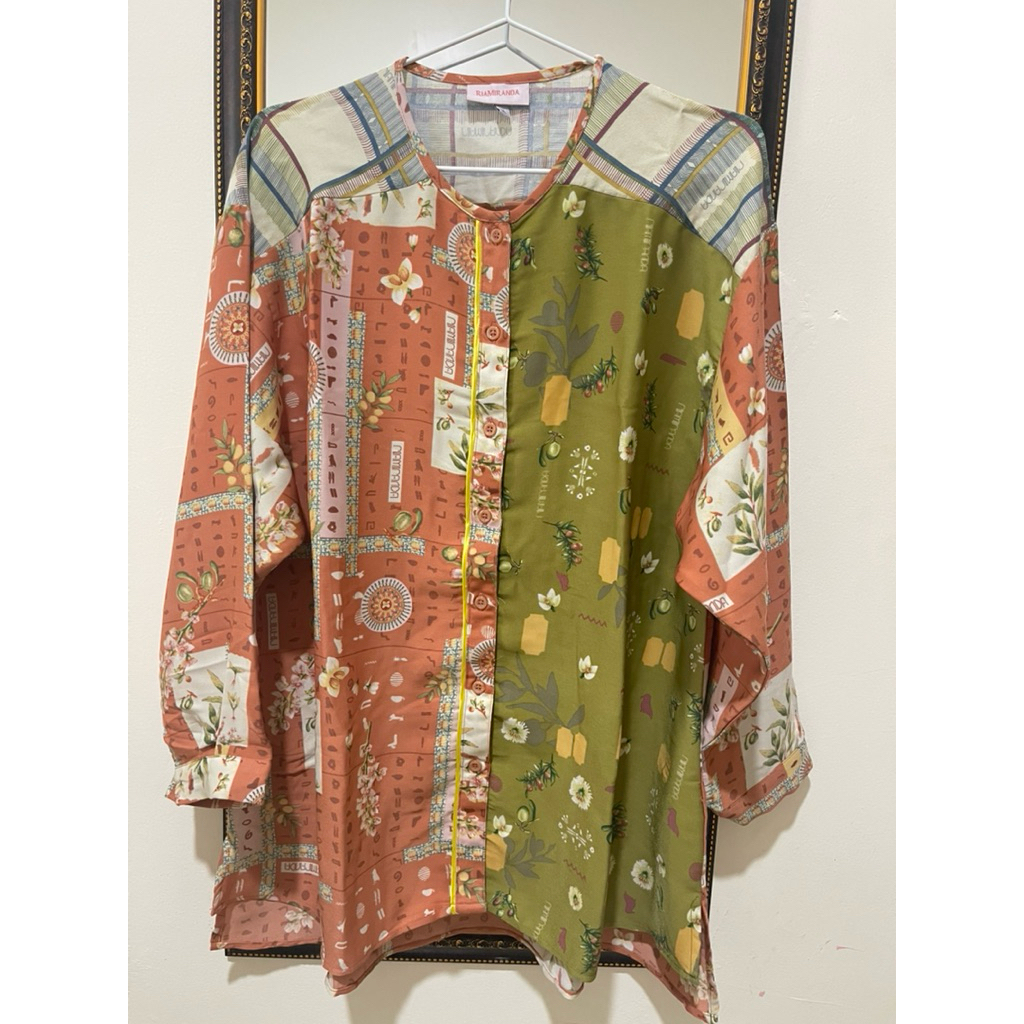 Preloved Kayyis Top Riamiranda RM size XL