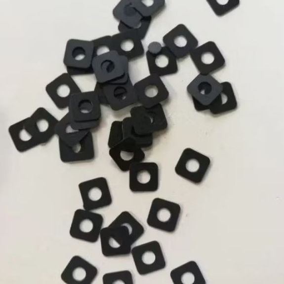 stiker penutup magnet kunci motor. tutup magnet kunci motor (Harga satuan)