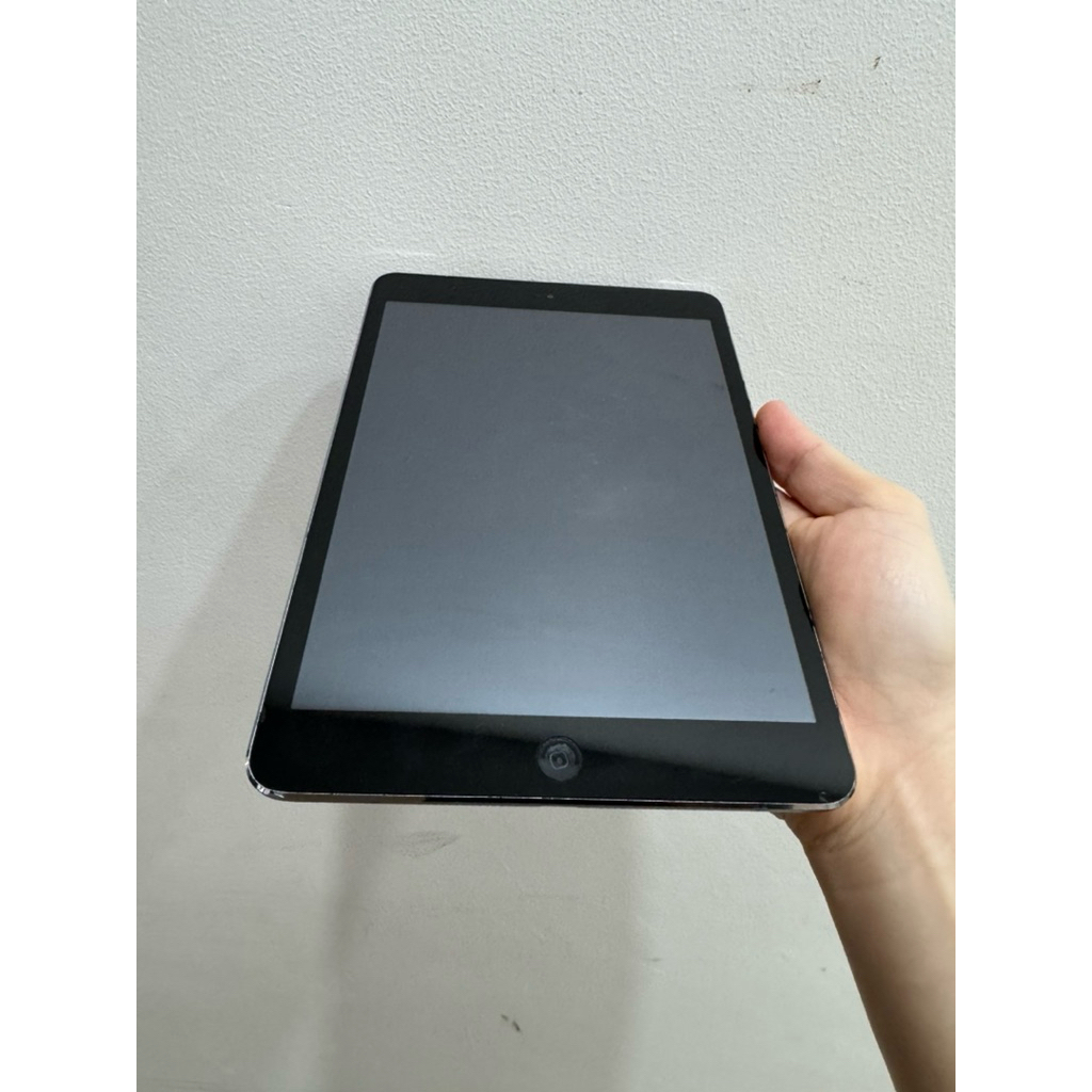 IPAD MINI  2  BLACK  BEKAS  (only Ipad)