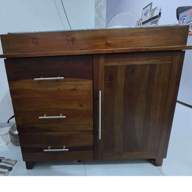 PRELOVED Baby Tafel / Baby Changing table / Lemari Bayi dan Ganti Popok