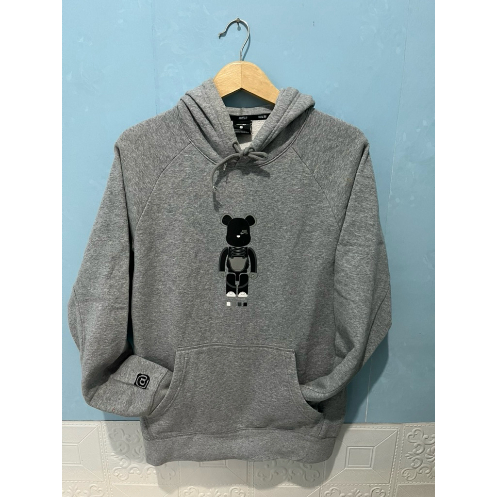 nike sb skateboarding x medicom bearbrick